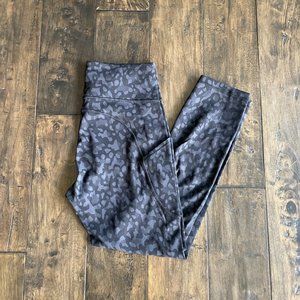 Lululemon Invigorate High Rise Tight 25”